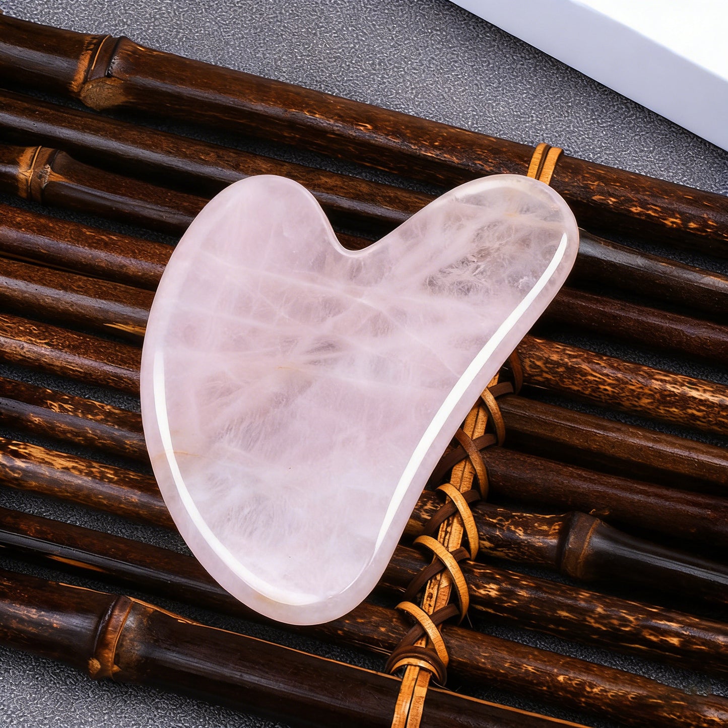 💖Natural Crystal Heart-Shaped Gua Sha Massager – Full Body Gua Sha Tool for Face, Neck & Body
