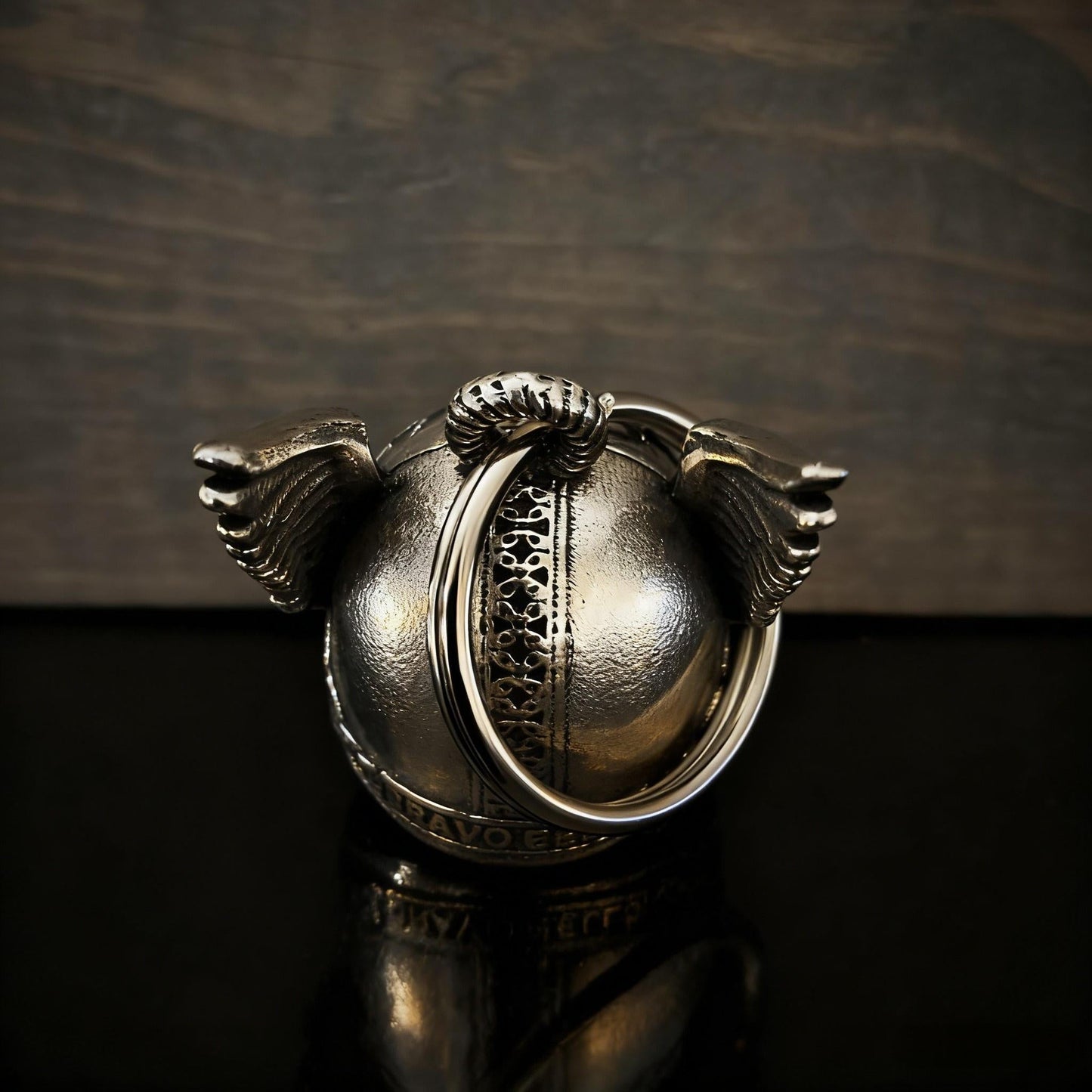 🛡️ Odin Viking Amulet Keyring 🔔