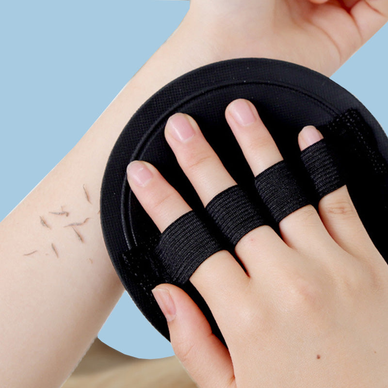 🚿🧽 Soft rubber bath brush – Removes dead skin cells gently but effectively and cleanses all skin types