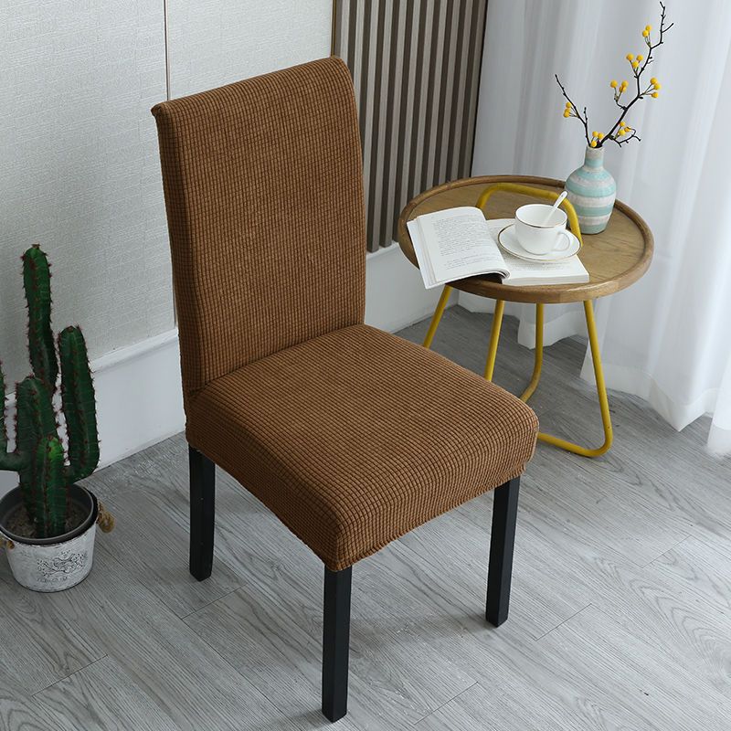 Chair covers – give an old chair a new and fresh look instantly!