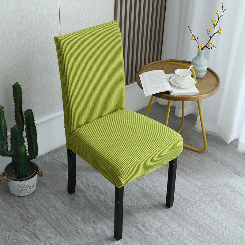 Chair covers – give an old chair a new and fresh look instantly!